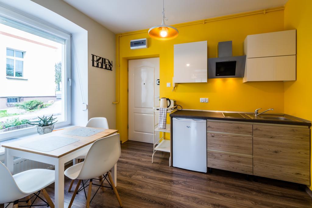 & Apartment *