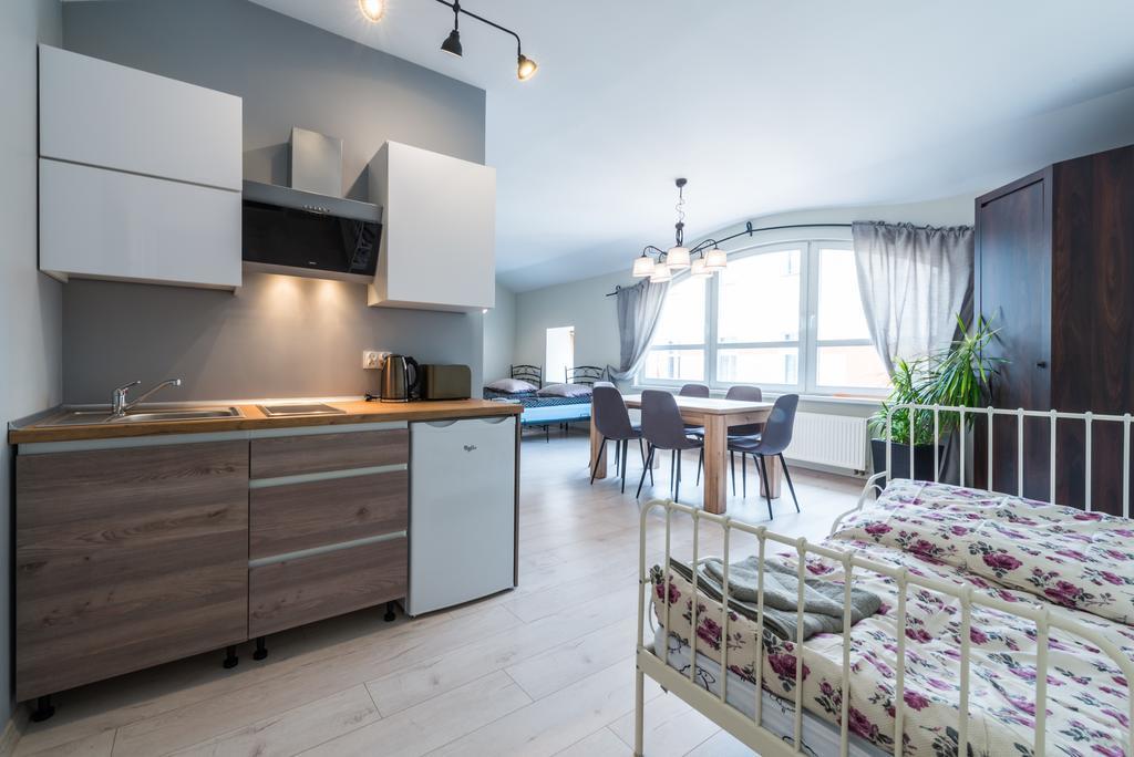 & Apartment